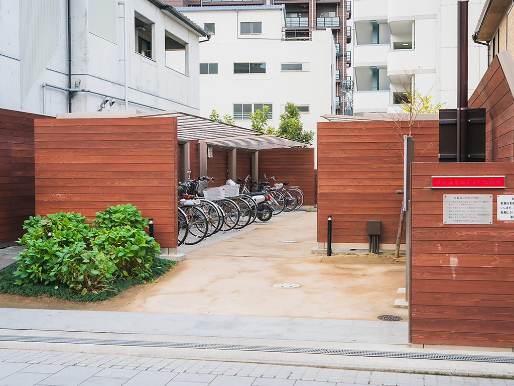 Dōgo Onsen District Town Bicycle Parking Lot (for bicycles and motorcycles)